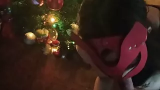 New Year's blowjob from a neighbor