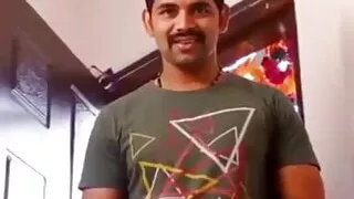 Hot Bengali Bhabi Ko First Time Me Satisfy Kiya