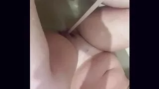 Masturbate with Bath