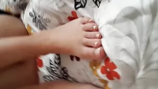 Naked Bottomless Gf. sexy pedicured feet toes, shaved pussy