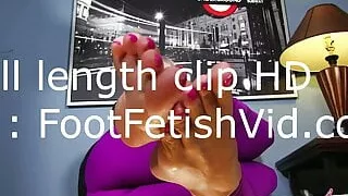 Nikki Ashton angel kissed feet jerk off instructions