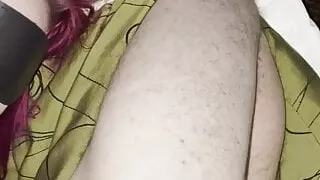 Amateur girlfriend sucks big cock