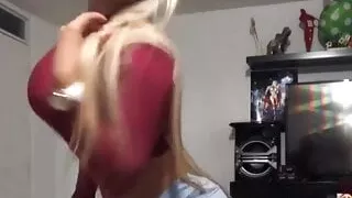 Blondie big booty