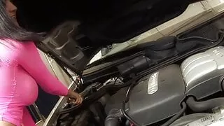 Busty sluts want to fuck at the same and watch each other