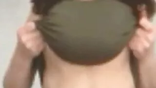White milf dropping her tits