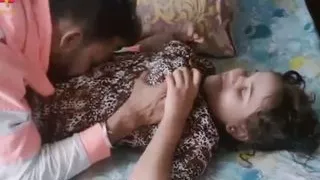 Tamil Sali Ne Apne Mallu Bhai Se Choot Marvayi