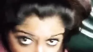 Indisches Paar fickt hart