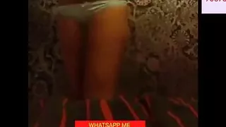 Akeli ladki ko chodne Ka Maza Lena to ajoo