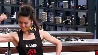 Masterchef Chile Kandidat mit Bizeps