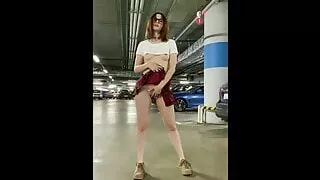 Anny Grace walking nude in parking lot