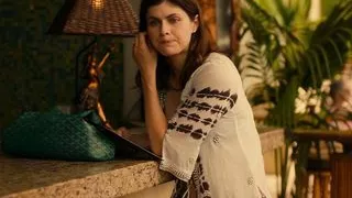 Alexandra Anna Daddario - ''The White Lotus'' s1e03