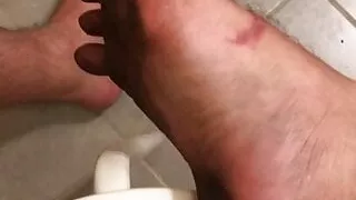 Another cum on my dirty feet