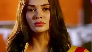 Nude bathing of hottest actress from the Bollywood