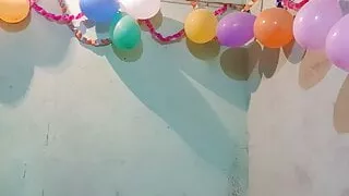 Puja ne birthday par Padosi se Khub chudwai Ghar per koi nah