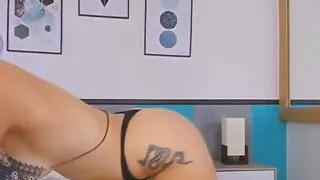 Curly Blonde Plays Her Pussy