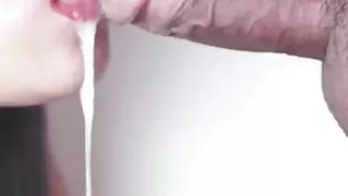 Customer gives seller 13 min blowjob for the item