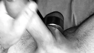 Wanking with ball weight