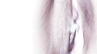 Hot cheating babe wants cum inside her pussy close-up