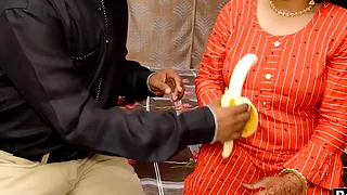 Desi Pari Jija Sali Special Banana Sex With Dirty Hindi Talk