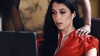 Big tits ebony licks her gfs pussy during a conference call