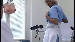 Hot Nympho loves to Cum