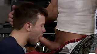 TRAILERTRASHBOYS Gay DILF Myles Landon Barebacks Logan Cross