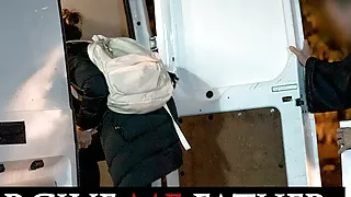 DEVIANTE - Brunette confesses to having gangbangs