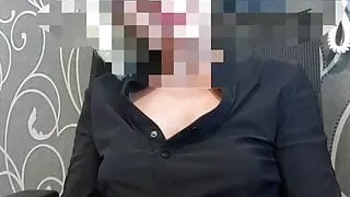 Secretary pumping pussy at office