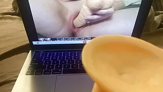 Amateur Dildo Webcam Fun