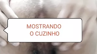 19y Taking a shower and showing her ass