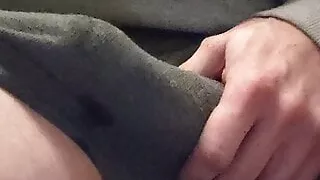 Kurz vor der Schule in die Hose gespritzt