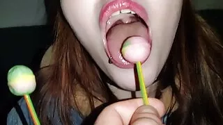 Sucked chupa chups like my dick in the entrance