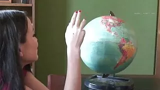 Schoolgirl feeling kinda itchy for a quickie