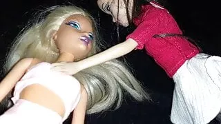 Lesbian Babes Suck Each Other