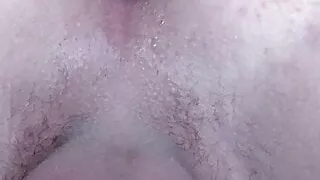 Putting my new bigger buttplug in my ass for the first time
