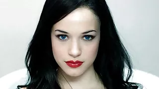 Alexis Knapp – nude sex