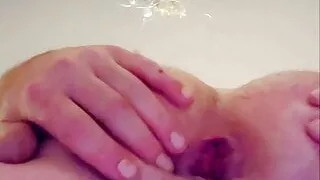 Dghost spreading his hole with new Speculum