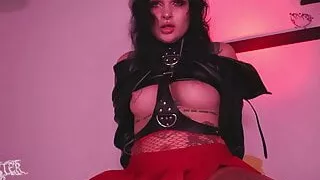 Psycho girl humps her pillow and cums hard