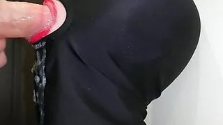 Young slut gives sloppy close-up blowjob