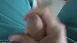 Wacking the desk jerking off and cuming in my skin kind of