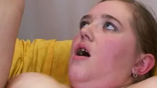 Dear chubby lovers, that’s for you: Young, Fat, Missing teeth