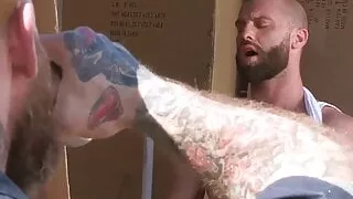 TRAILERTRASHBOYS Hunky Trenton Ducati Raw Fucks Taylor Reign