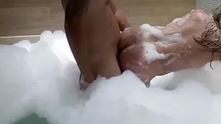 Video of married woman fucking at motel with lover