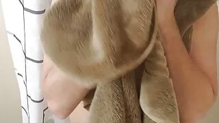 Skinny teen barely 18+ caught in shower