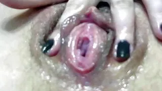 Masturbate pussy and cum