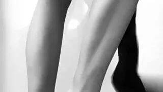 Bulgarian slut Didi1988 teasing you with nylons and heels