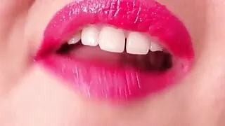 Sharpest teeth, Extreme close-up  #1