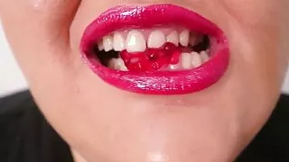 Sharpest teeth, Extreme close-up  #4