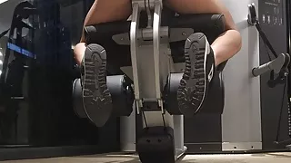 When you're alone in the gym, you should do this.