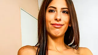 Gorgeous model surely can handle a cock to fit in her ass